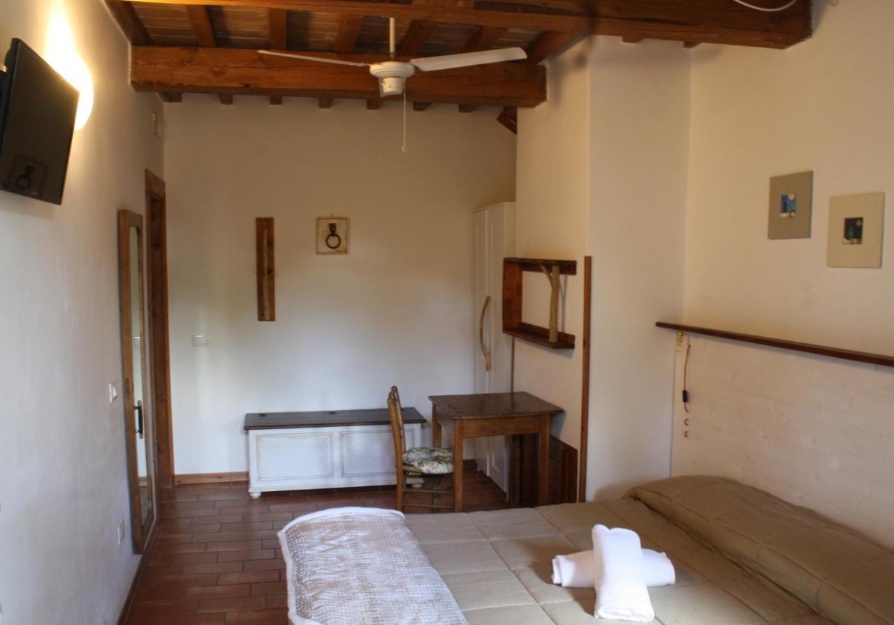 Country House Ca' Vernaccia Hostal Urbino Exterior foto