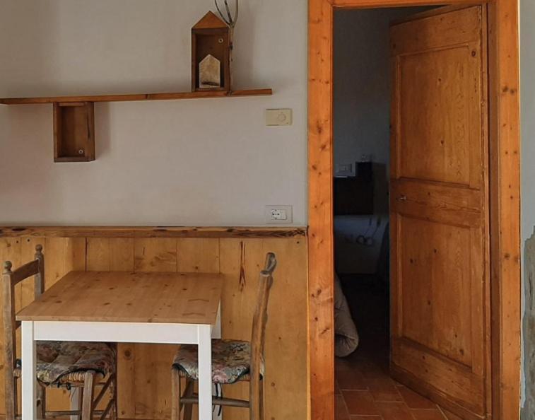 Country House Ca' Vernaccia Hostal Urbino Exterior foto