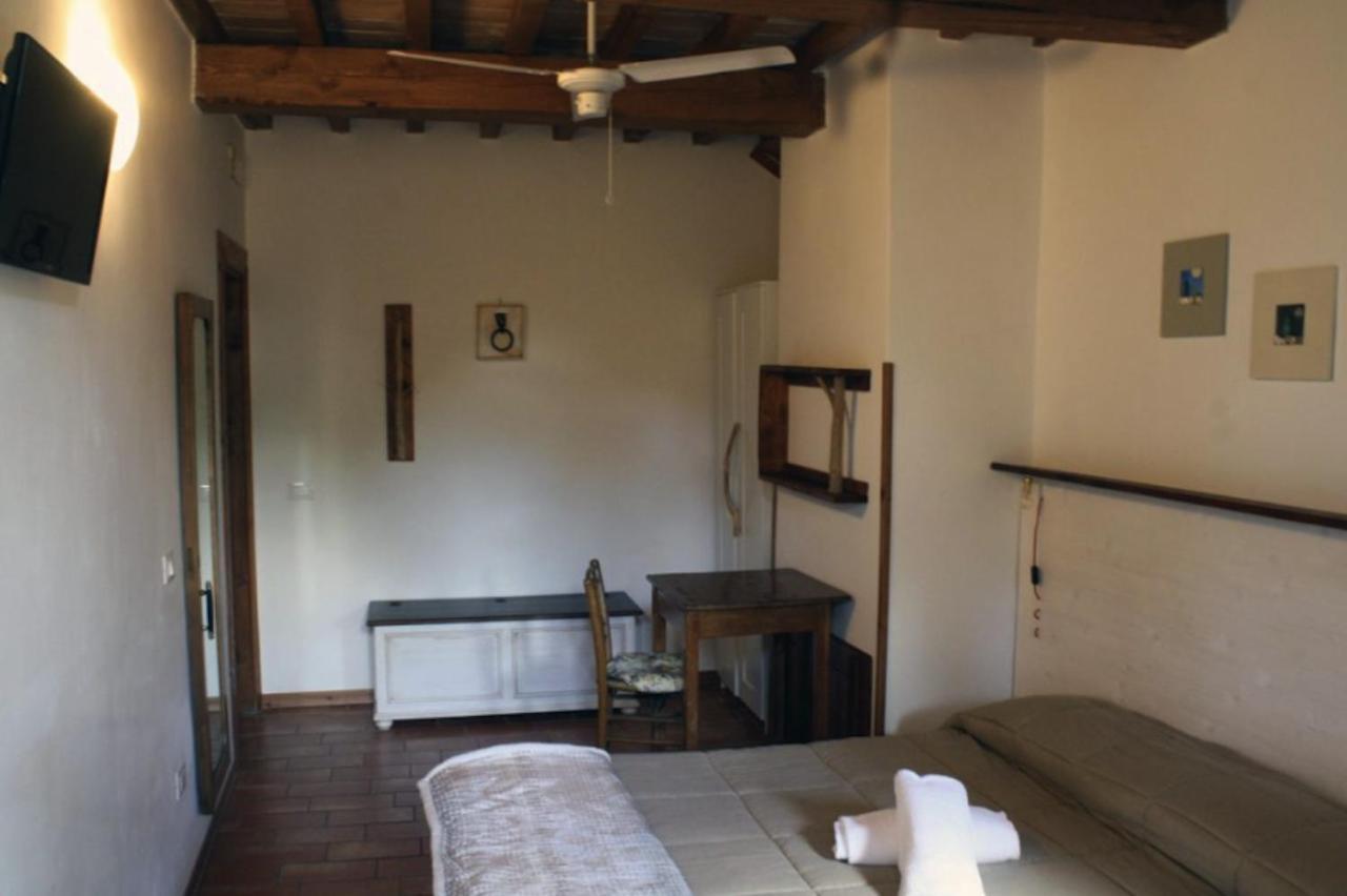 Country House Ca' Vernaccia Hostal Urbino Exterior foto